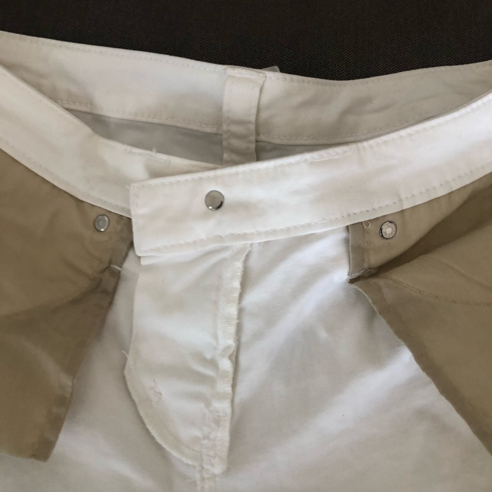 London Jean white jeans. Boot cut. Preowned. - Picture 14 of 16